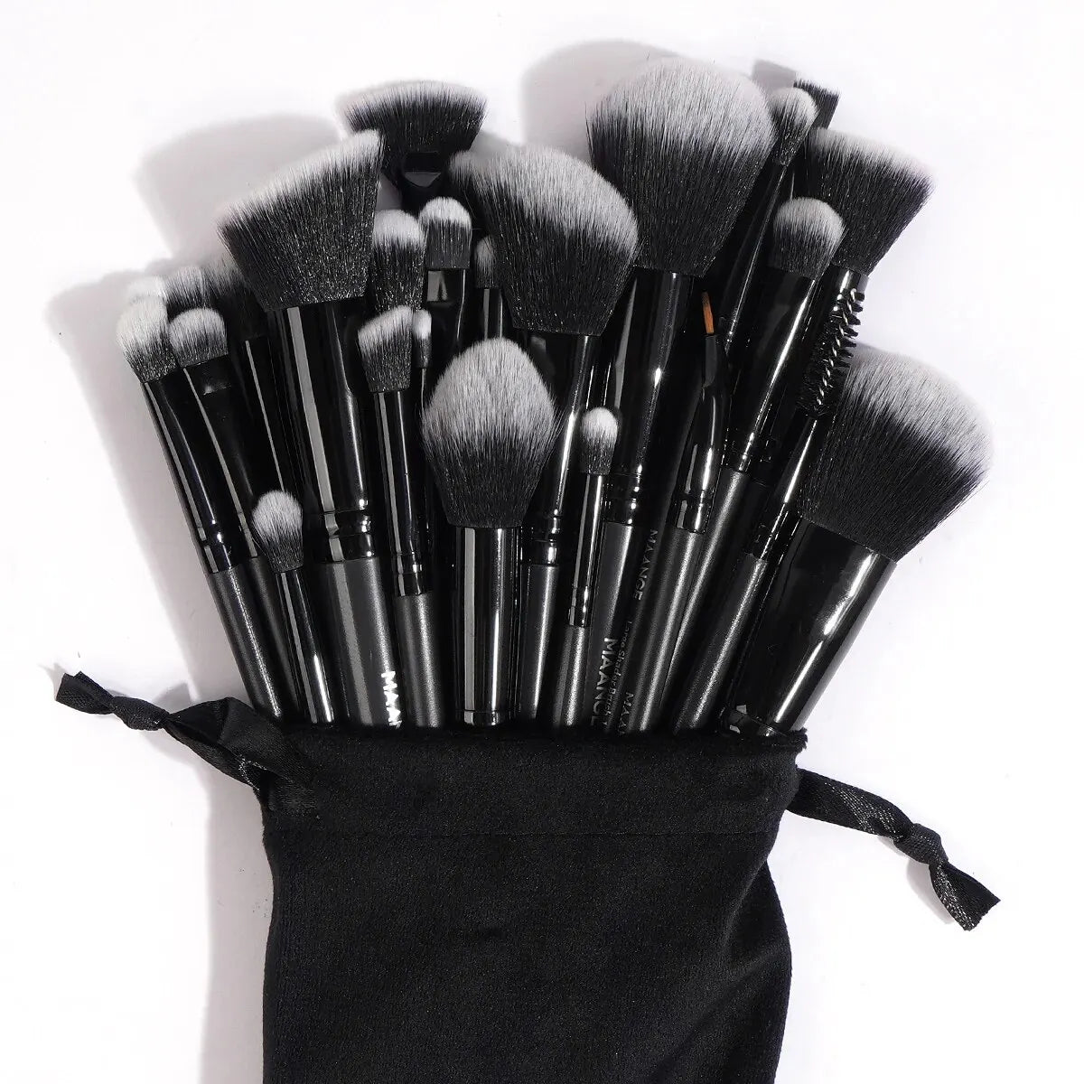 MAANGE 30pcs Professional Makeup Brush Set Foundation Concealers Eye Shadows Powder Blush Blending Brushes Beauty Tools with Bag